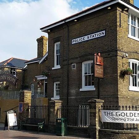 The Golden Hope Wetherspoon Hotel Sittingbourne Exterior photo